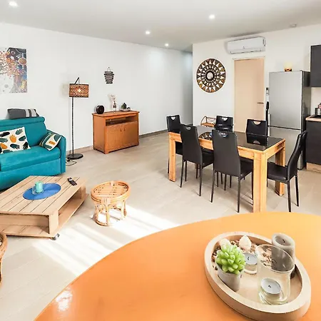 1 Bedroom Stunning In *